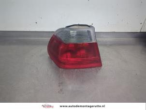 O206852 Gebruikte achterlicht links BMW 3-Serie