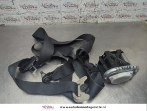 O206853 Gebruikte veiligheidsgordel links-voor Nissan Micra