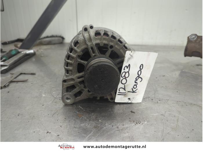 Gebruikte Dynamo Renault Kangoo O206864
