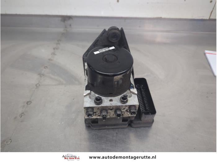 Gebruikte ABS Pomp Volkswagen Golf O206892