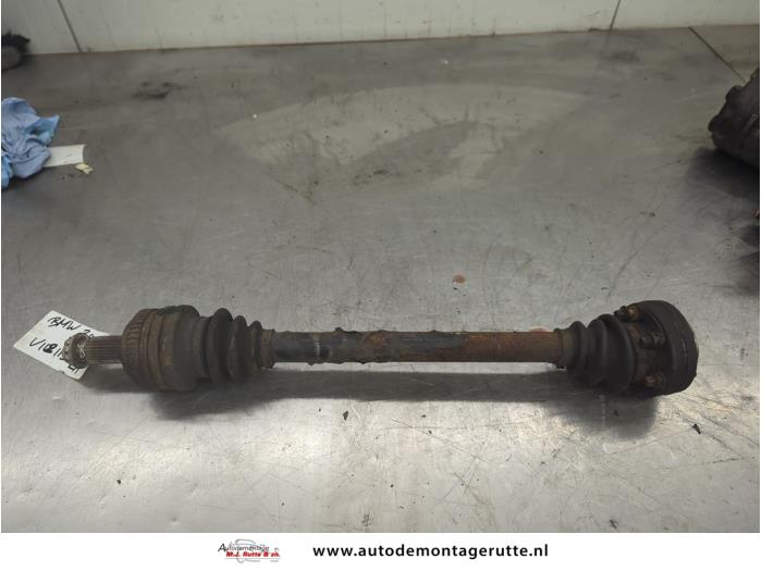 Gebruikte Aandrijfas links-achter BMW 3-Serie O206895