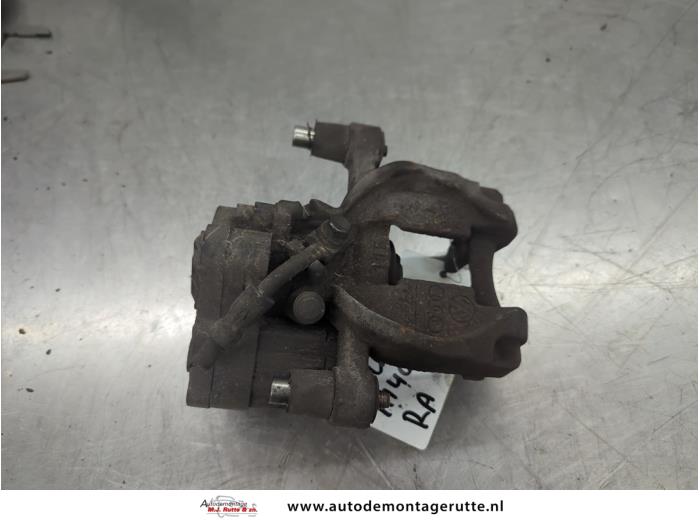 Gebruikte Remklauw (Tang) rechts-achter Volkswagen Golf O206904