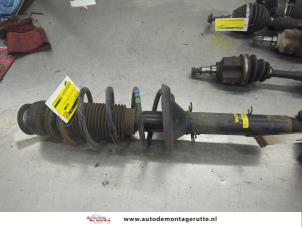 O206911 Gebruikte veerpoot links-voor Volkswagen Golf