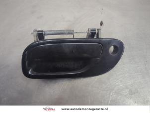 O206952 Gebruikte portiergreep 4deurs links-voor Volvo V70