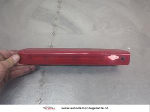 O206983 Gebruikte extra remlicht midden Renault Megane