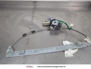 O206988 Gebruikte raammechaniek 4deurs links-voor Mazda Demio