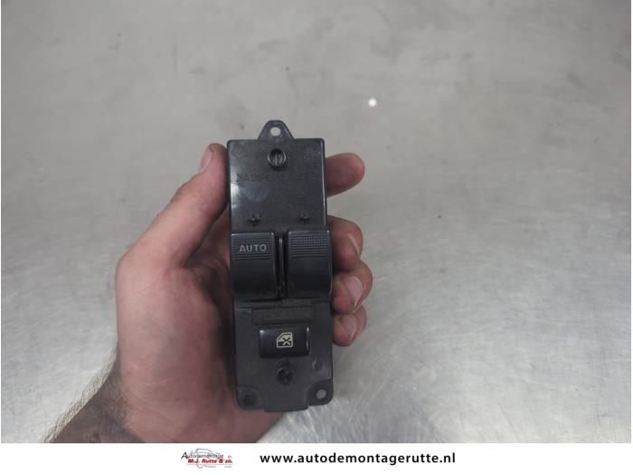 Gebruikte Schakelblok ruiten Mazda Demio O206989
