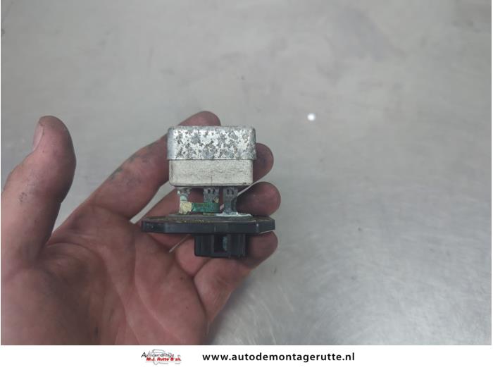 Gebruikte Kachel Weerstand Mazda Demio O206991
