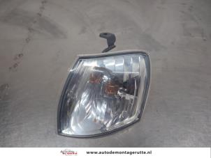 O206993 Gebruikte mistlamp links-voor Mazda Demio