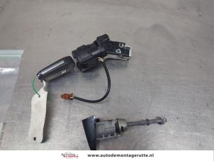 O207051 Gebruikte kontaktslot+sleutel Citroen C3
