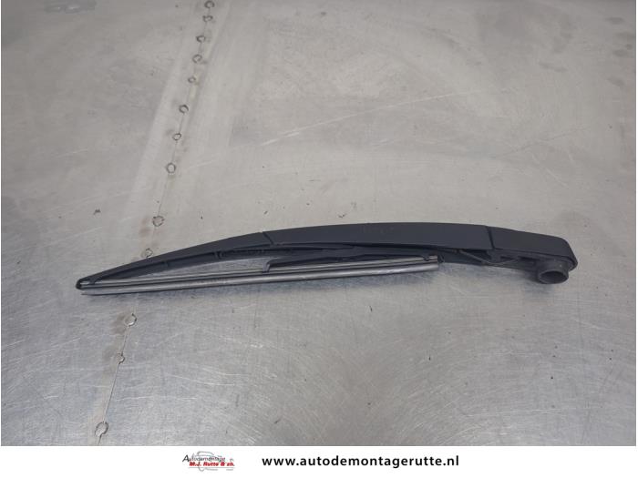Gebruikte Ruitenwisserarm achter Citroen C3 O207054