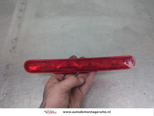 O207063 Gebruikte remlicht extra midden Citroen C3