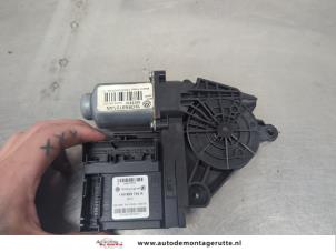 O207076 Gebruikte motor electrisch raam Volkswagen Golf