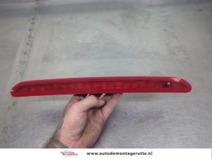O207081 Gebruikte extra remlicht midden Volkswagen Golf