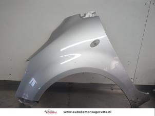 O207108 Gebruikte spatbord links-voor Opel Agila