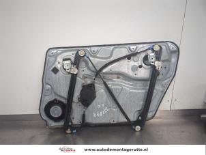 O207111 Gebruikte ruitmechaniek 4deurs links-voor Volkswagen Passat