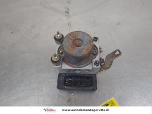 O207174 Gebruikte abs pomp Suzuki Alto