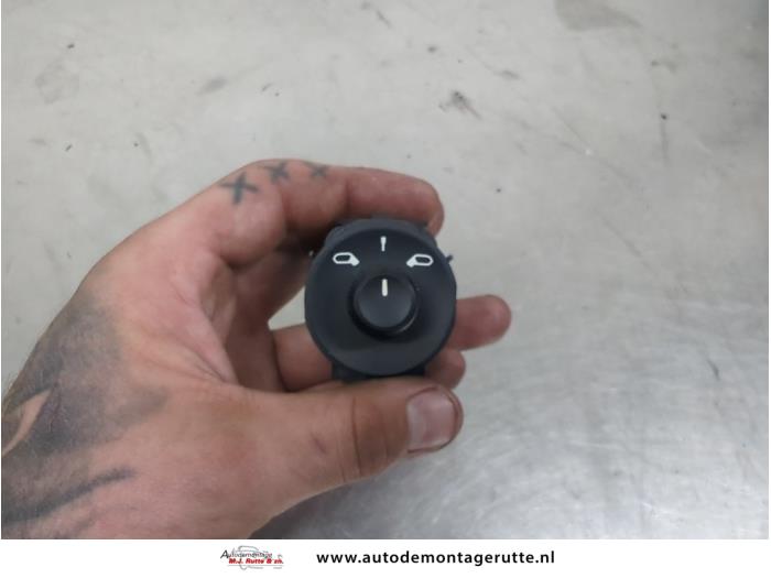 Gebruikte Schakelaar Spiegel Citroen C3 O207197