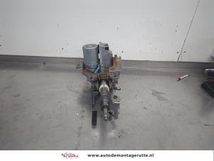 O207224 Gebruikte servo elektrisch Nissan Qashqai