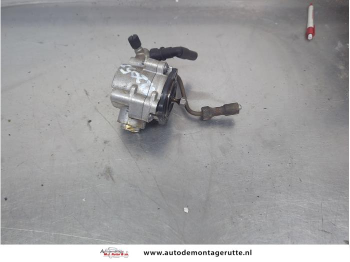 Gebruikte Hogedrukpomp Opel Vectra C Caravan 2.2 DIG 16V Prijs € 350,00 Margeregeling aangeboden door Autodemontage M.J. Rutte B.V.