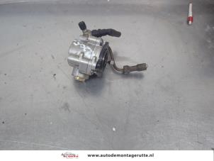 O207225 Gebruikte hogedrukpomp Opel Vectra