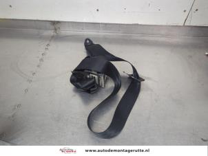 O207239 Gebruikte veiligheidsgordel links-achter Nissan Qashqai