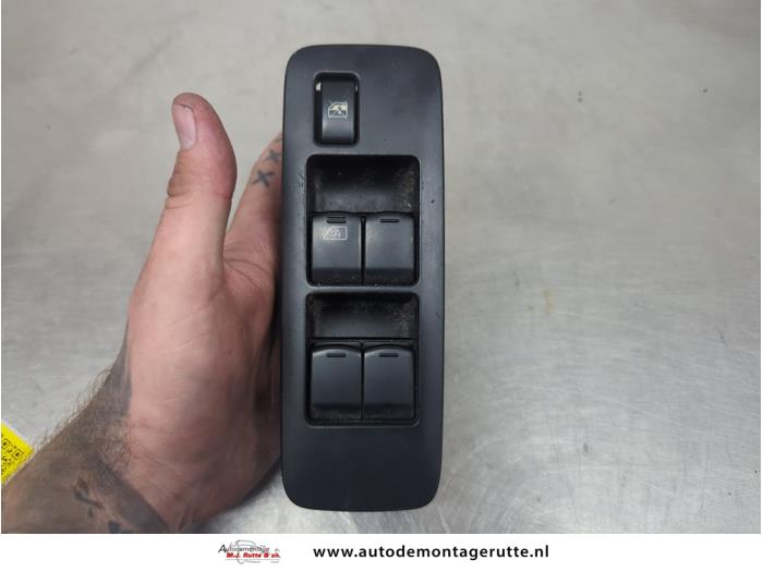 Gebruikte Combischakelaar ramen Nissan Qashqai O207276