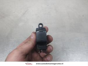 O207277 Gebruikte elektrisch raam schakelaar Nissan Qashqai
