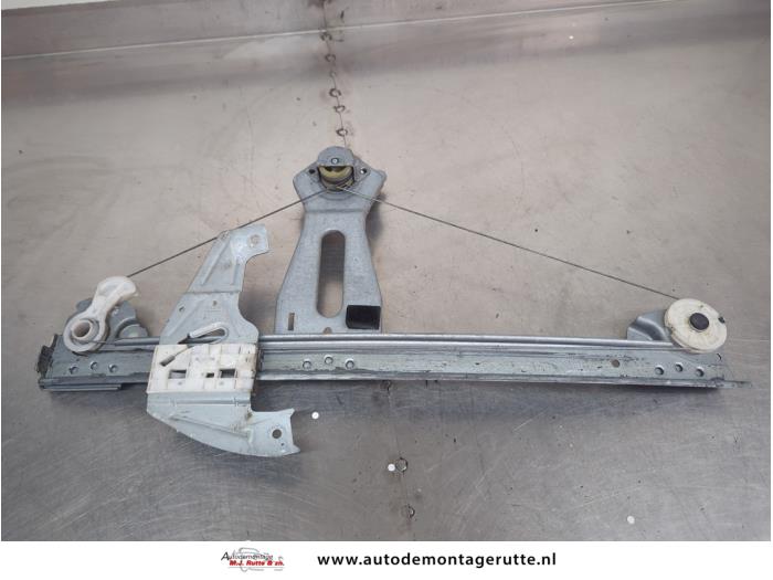 Gebruikte Ruitmechaniek 2Deurs links-voor Toyota Aygo O207306
