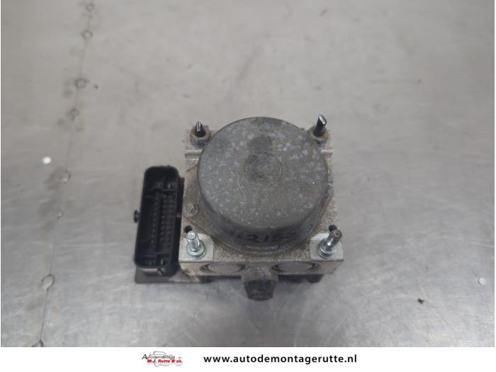 Gebruikte ABS Pomp Peugeot Bipper O207313