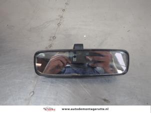 O207340 Gebruikte spiegel binnen Mitsubishi Colt