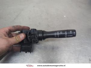 O207354 Gebruikte ruitenwis schakelaar Toyota Yaris