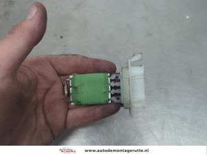 O207372 Gebruikte kachel weerstand Volkswagen Golf
