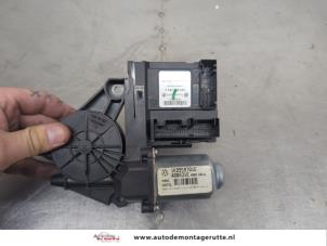 O207377 Gebruikte motor electrisch raam Volkswagen Golf