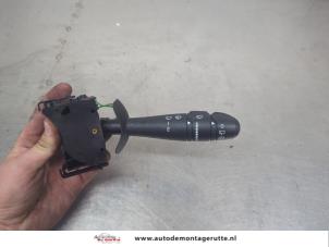 O207396 Gebruikte schakelaar ruitenwisser Renault Twingo