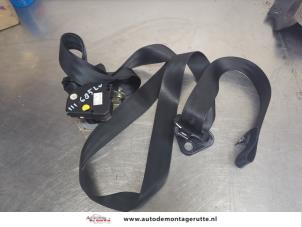O207405 Gebruikte veiligheidsgordel links-voor Renault Twingo
