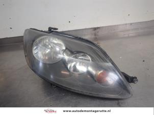 O207433 Gebruikte rechter koplamp Volkswagen Golf Plus