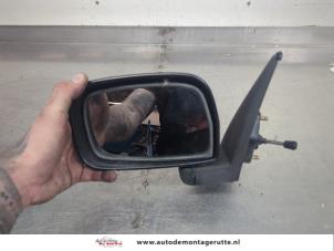 O207438 Gebruikte buitenspiegel links Toyota Starlet