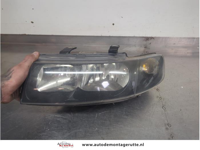 Gebruikte Koplamp links Seat Leon O207448