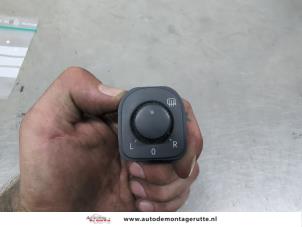O207500 Gebruikte schakelaar spiegel Volkswagen Golf