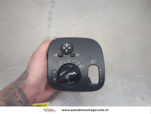 O207536 Gebruikte licht schakelaar Mercedes C-Klasse