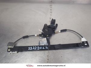 O207566 Gebruikte raammechaniek 2deurs links-voor Fiat Doblo