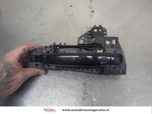 O207626 Gebruikte deurgreep 4deurs rechts-achter Audi A4