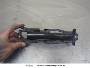 O207660 Gebruikte portiergreep 4deurs links-voor Mercedes E-Klasse