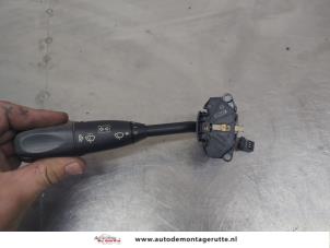 O207663 Gebruikte knipperlicht schakelaar Mercedes E-Klasse