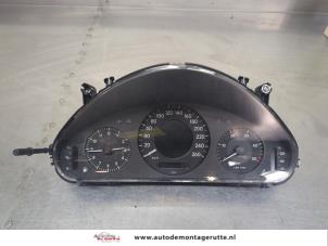 O207677 Gebruikte kilometerteller km Mercedes E-Klasse