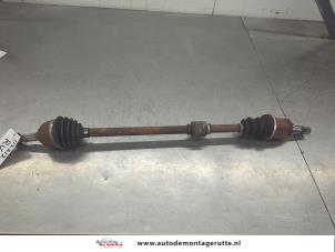 O207694 Gebruikte aandrijfas rechts-voor Nissan Note