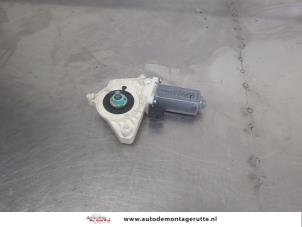 O207749 Gebruikte portierruitmotor Mercedes B-Klasse