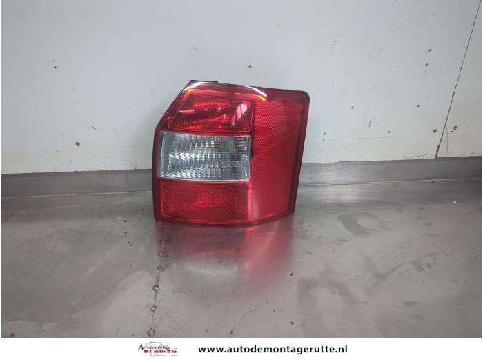 Gebruikte Achterlicht rechts Audi A4 O207755