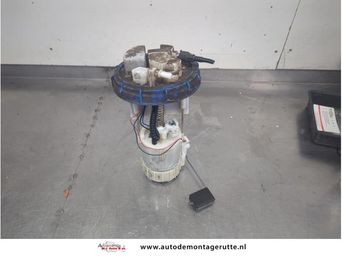 Gebruikte Brandstofpomp Elektrisch Peugeot 107 O207772